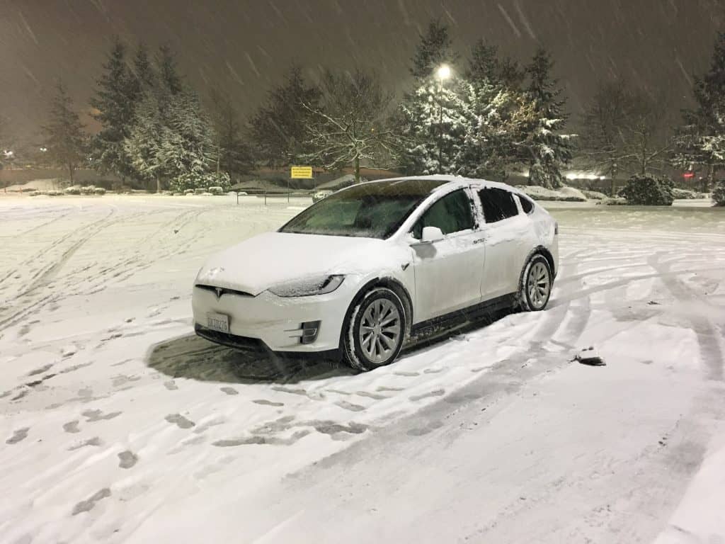 Tesla Model X - Snow